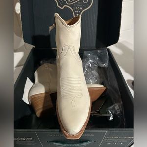 New With Tags Daisy Tecovas Cowgirl Boots - Size 8.5 🤠